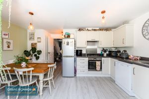 Kitchen/Diner- click for photo gallery